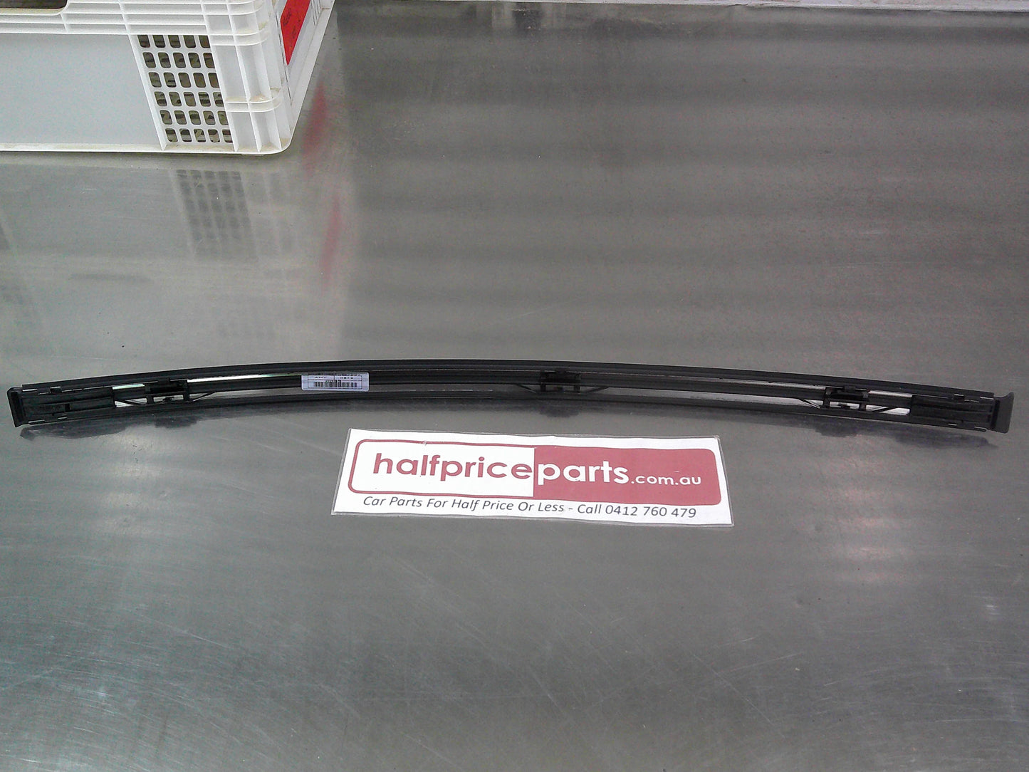 Holden VE/VF Commodore Ute Genuine Right Hand Roof Turret Moulding New Part