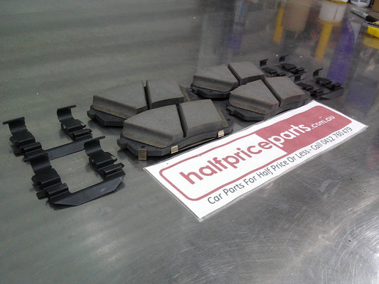 KIa Seltos Genuine Front Disc Brake Pad Set New Part