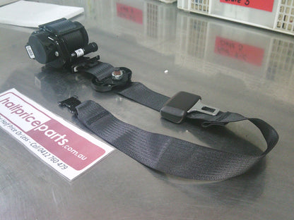 Holden RG Colorado RG Trail Blazer Genuine Left Hand Rear Seat Belt Retractor Assembly New Part