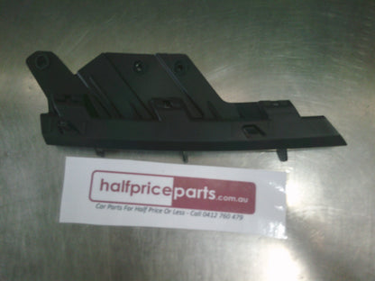 Holden JG/JH Cruze Genuine Right Side Headlight Bracket - New Part