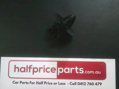 Holden JH Cruze Genuine Bonnet Release Cable Clip New Part
