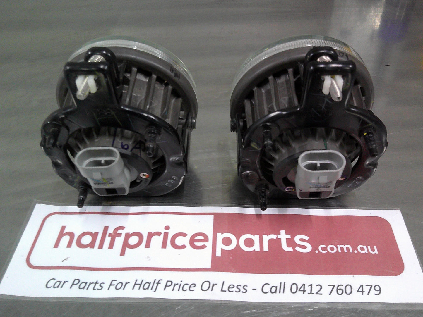 Holden RC Colorado/RA Rodeo/Isuzu D-Max Genuine Fog Light Pair Used Part
