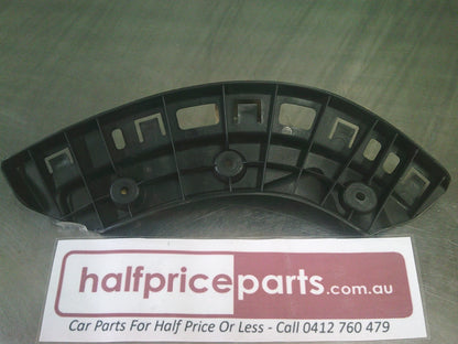 Holden VF Commodore Genuine Right Hand Lower Rear Fascia Bracket New Part