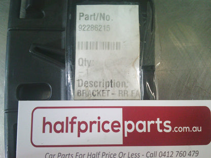 Holden VF Commodore Genuine Right Hand Lower Rear Fascia Bracket New Part