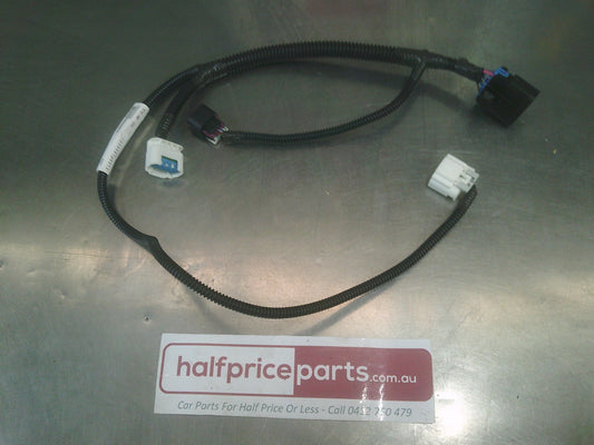 Holden VE Commodore Genuine Fog Light Harness New Part
