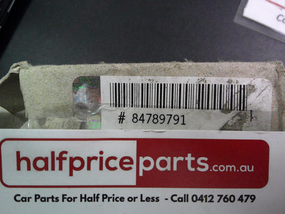 Holden Camaro Genuine USB-SD Card Aux Socket New Part