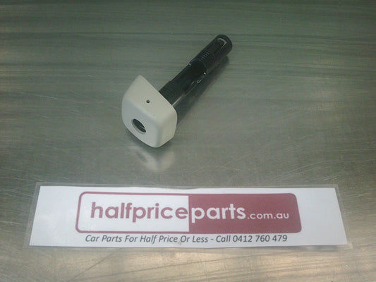 Holden Colorado 7 Genuine Front Headrest Guide - New Part
