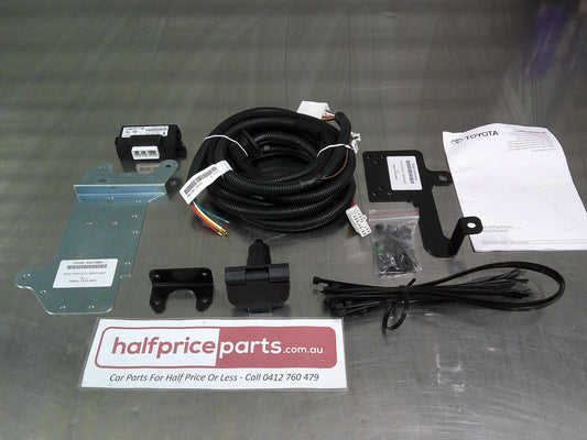 Toyota Landcruiser GX/GXL/Sahara/VX 200 Series Genuine Tow Bar Wiring Harness Kit (7 Pin Small) New Part