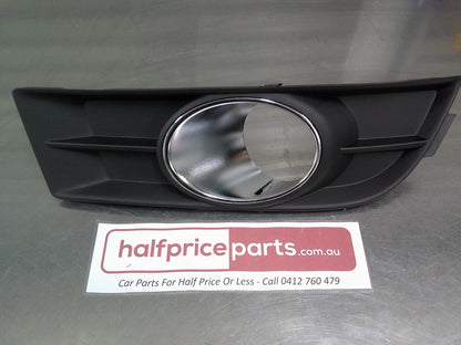 Holden JG Cruze Genuine Right Hand Fog Light Bezel New Part