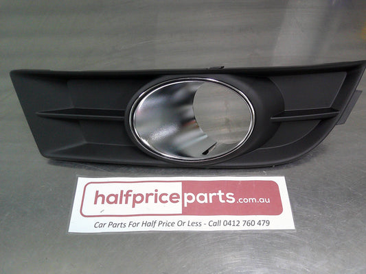 Holden JG Cruze Genuine Right Hand Fog Light Bezel New Part