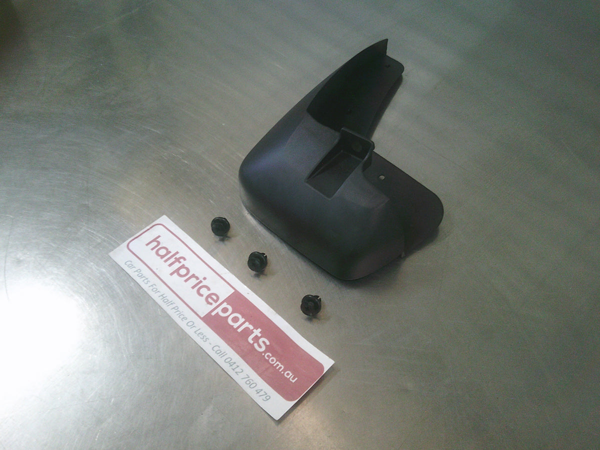 Holden CG Captiva Genuine Front Left Hand Mud Flap New Part