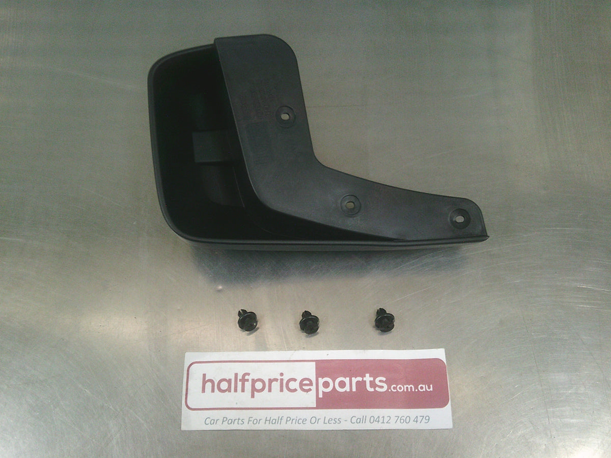 Holden CG Captiva Genuine Front Left Hand Mud Flap New Part