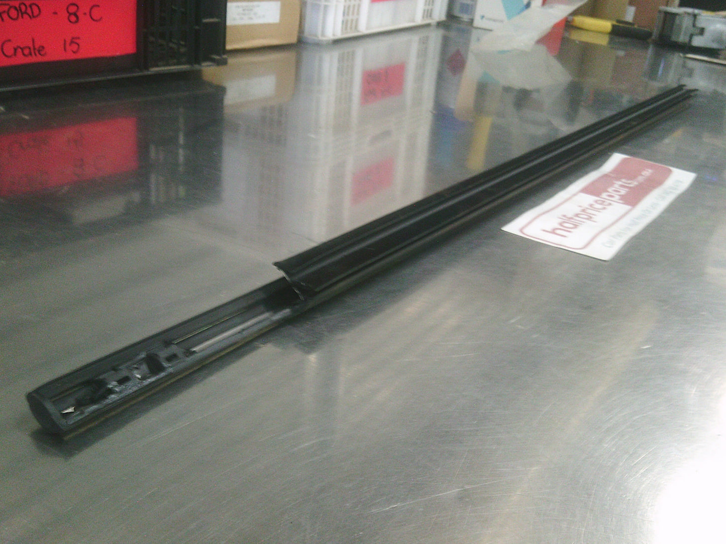 Holden RG Colorado Genuine Right Hand Front Door Seal Strip New Part