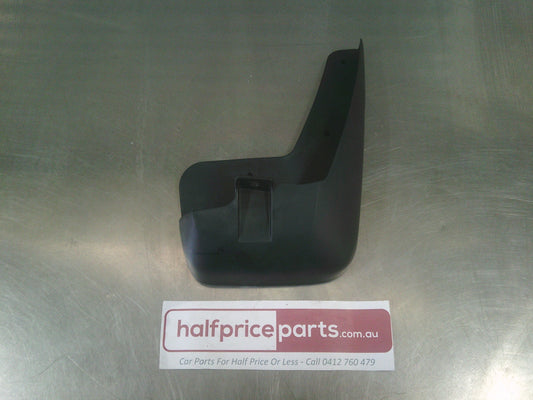 Holden CG Captiva Genuine Front Right Hand Mud Flap New Part