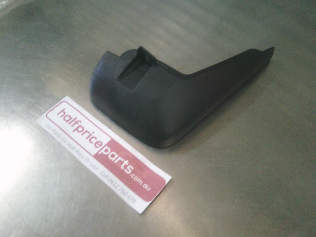 Holden CG Captiva Genuine Front Right Hand Mud Flap New Part