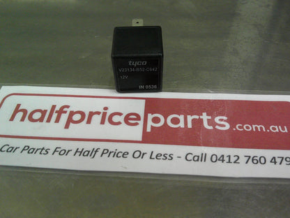 Holden CG Captiva Genuine Under Bonnet Fan Relay Multi Purpose New Part