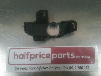 Holden Astra J Genuine Right Hand Front Park Assist Alarm Bracket New Part