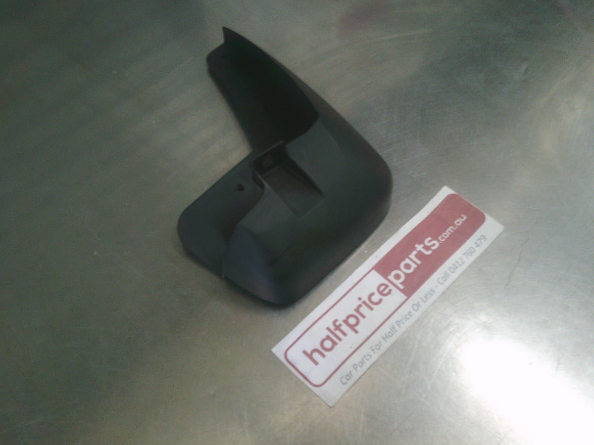 Holden CG Captiva Genuine Front Right Hand Mud Flap New Part