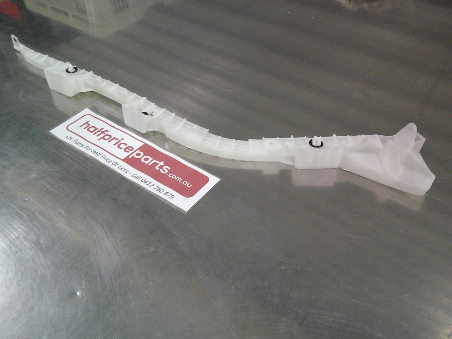 Holden Epica Genuine Right Hand Rear Bumper Bracket New Part