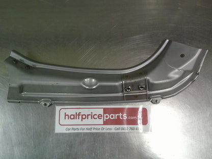 Holden CG Captiva Genuine Left Hand Outer Pillar Panel New Part