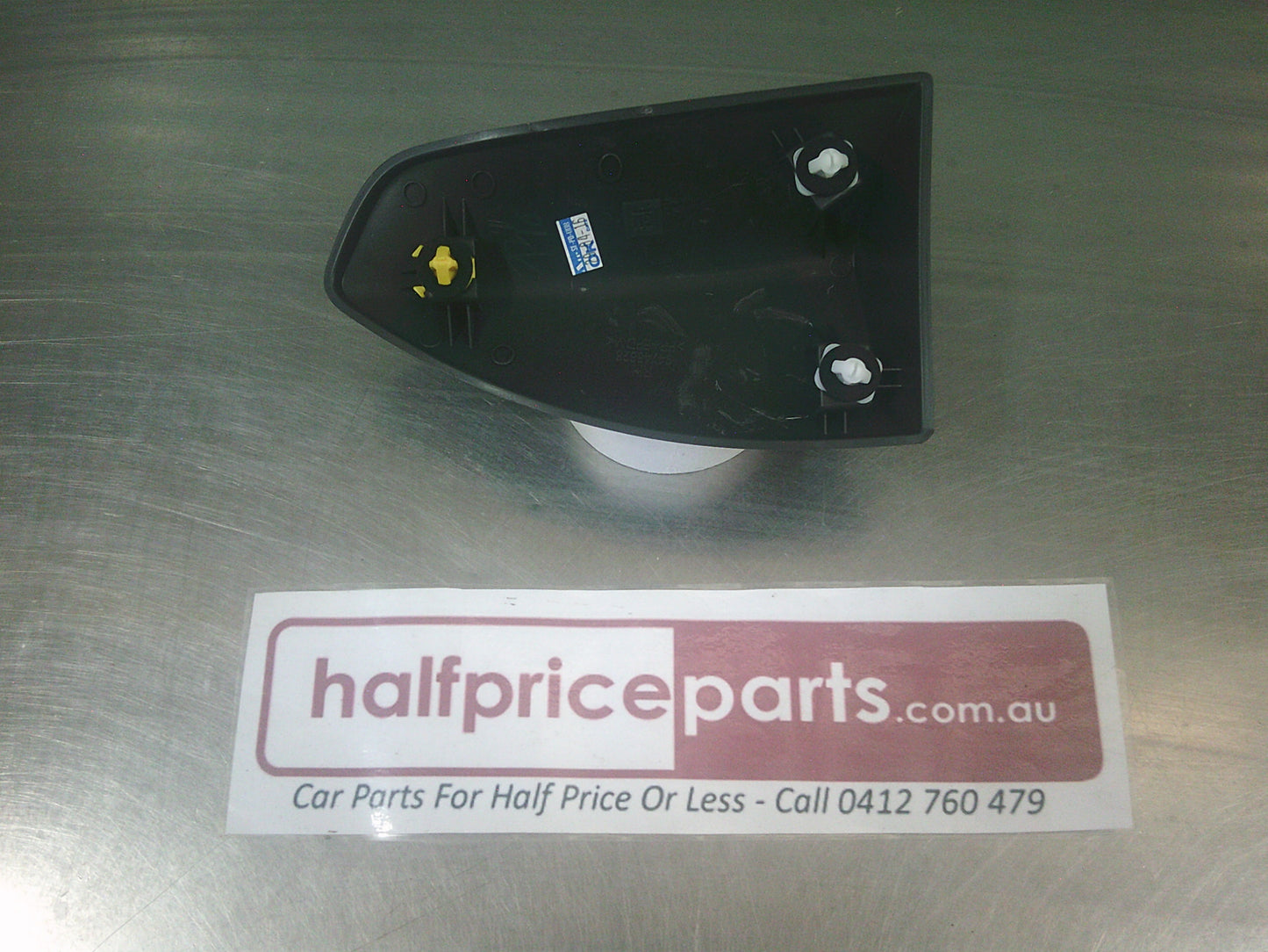 Holden RG Colorado Genuine Right Hand Guard Outer Side Panel Trim - New Part