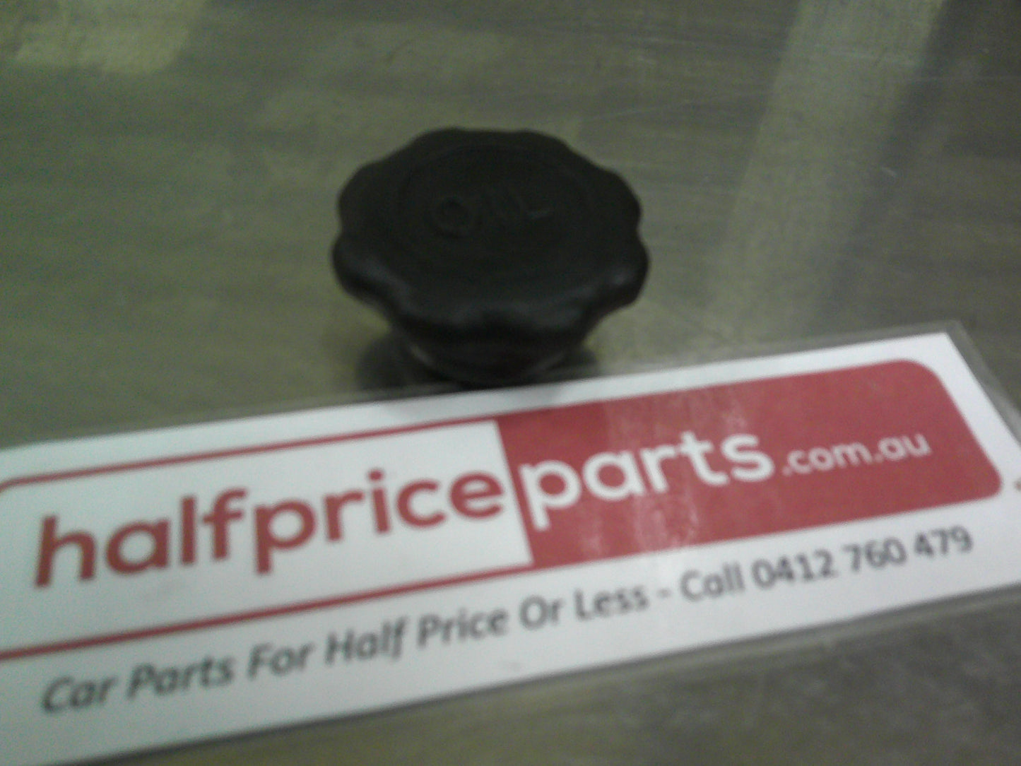 Holden Rodeo/Jackaroo Genuine Oil Cap Suits 1600 Petrol And Diesel Engines New Part