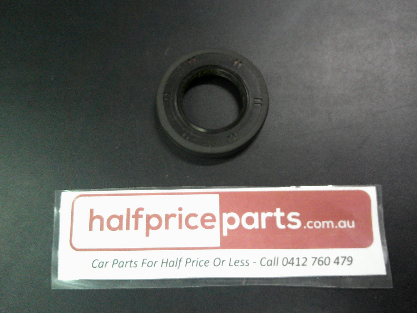 Holden YG Cruze Genuine Left Hand Side Oil Seal Manual Transmission New Part
