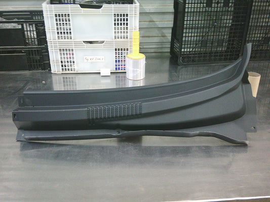 Holden JG Cruze Genuine Left Hand Front Grille Cowl - New Part