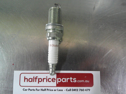 Holden Frontera Sport MX Genuine Spark Plug Set of 6 New Part