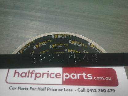 Holden Commodore VE Genuine Righthand Headlight Repair Kit - New Part