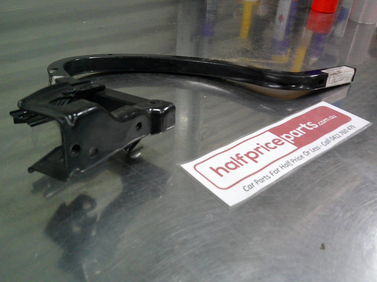 Holden JG/JH Cruze Genuine Left Hand Rear Boot Lid Hinge New Part