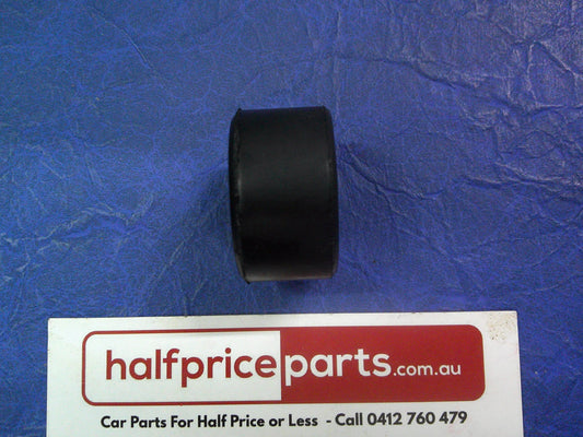 Isuzu MU/Holden Frontera Genuine Front Roll Bar Bush Rubber New Part