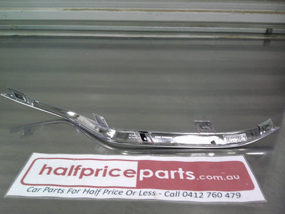 Holden VF Caprice Genuine Left Hand Chrome Fog Light Bezel New Part