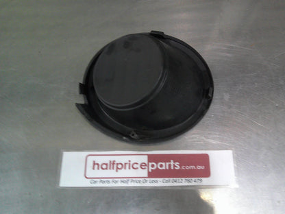 Holden CG Captiva Genuine Left Hand Front Fog Light Cover Used Part