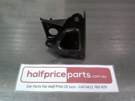 Subaru Liberty Genuine Right Hand Rear Bumper Stay New Part
