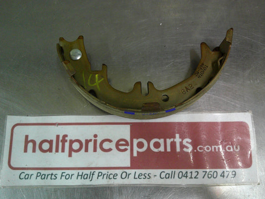 Toyota Rav4/Lexus SC430/IS300/GS300/GS430 Genuine No.2 Parking Brake Shoe New Part