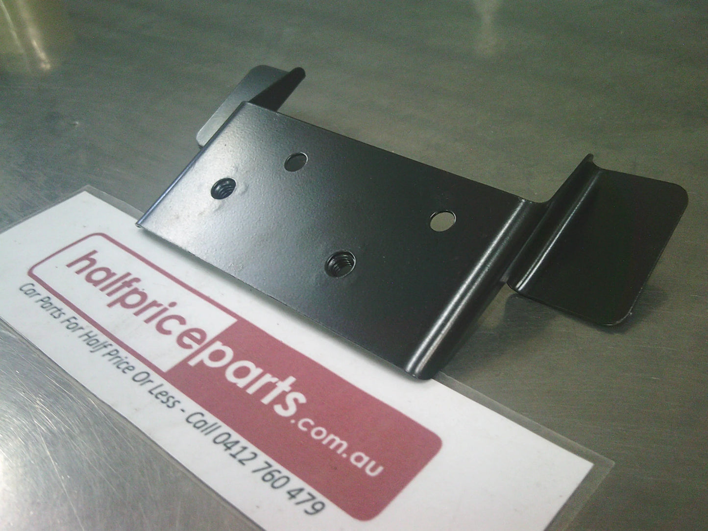 Holden RG Colorado Genuine Left Hand Front Guard Bracket New Part