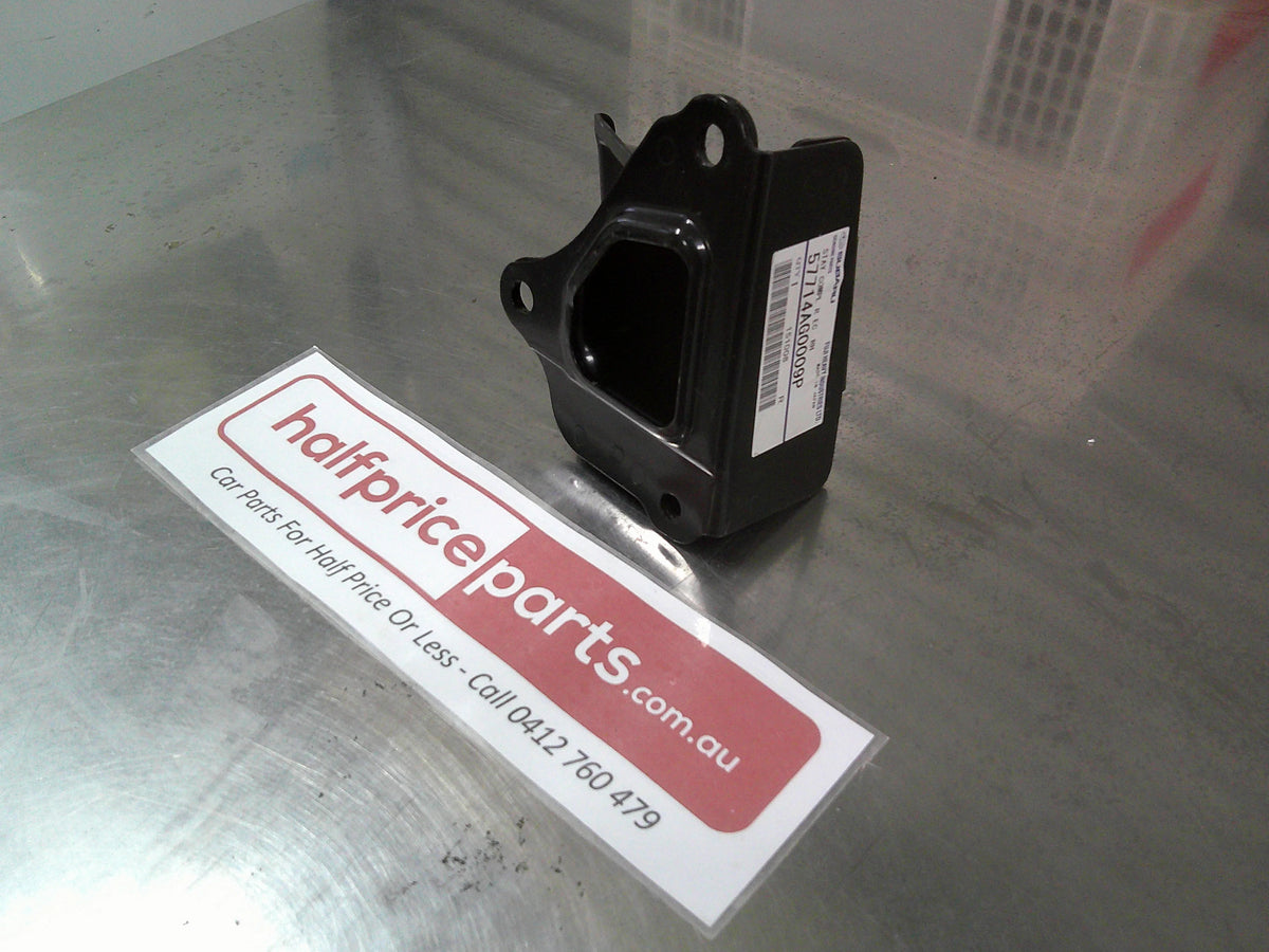 Subaru Liberty Genuine Right Hand Rear Bumper Stay New Part