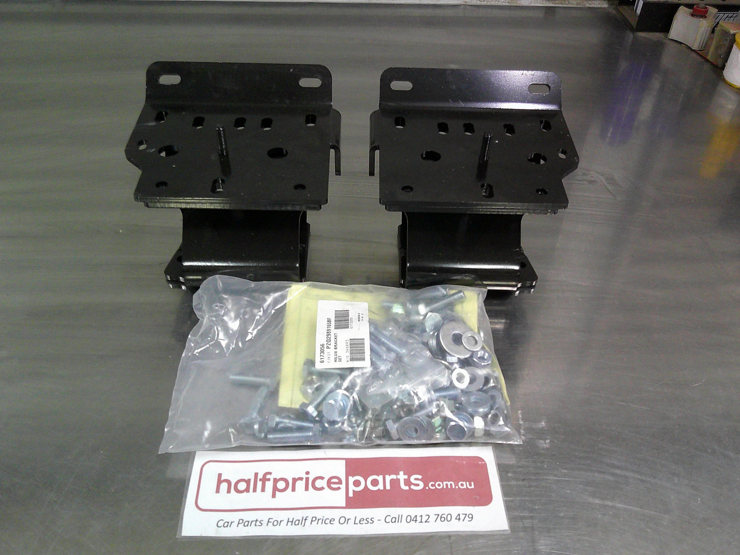 Toyota Hilux 150 Series Genuine Breaker Bull Bar Service Upgrade Fitting Kit (With Bolts) New Part