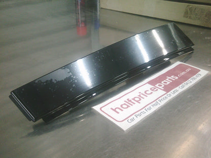 Holden VE/VF Commodore Genuine Rear Left Hand  Pillar Moulding Cover - New Part