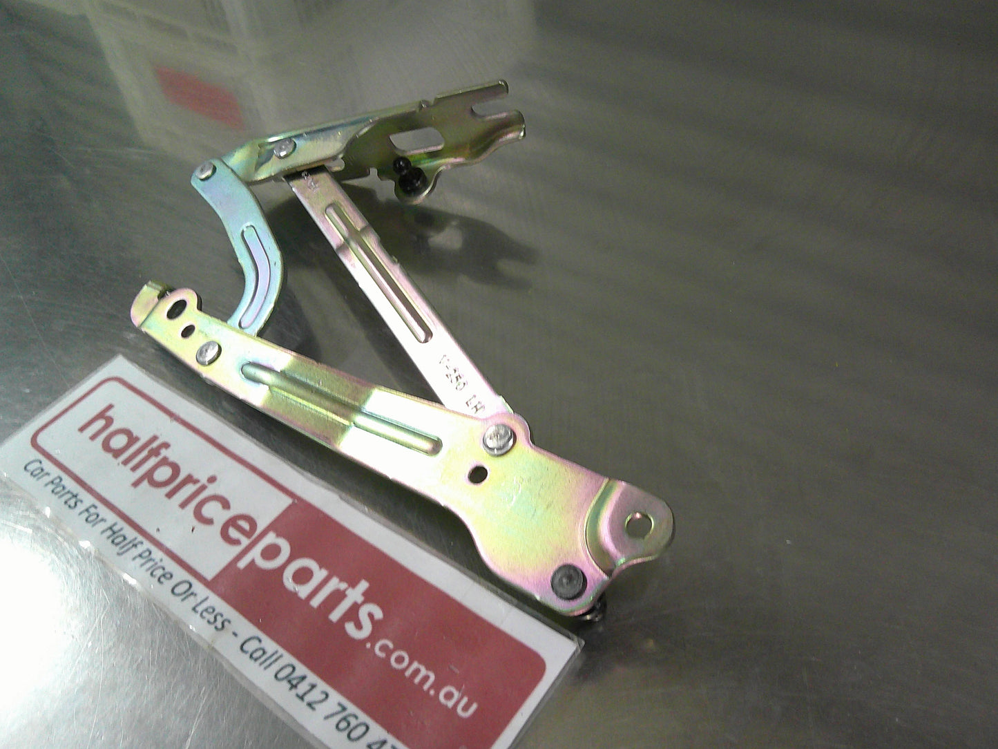 Holden Epica Genuine Left Hand Rear Boot Lid Hinge New Part .