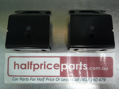Holden VE Series 1 Commodore Ute Genuine Left And Right Hard Lid Striker Kit New Part
