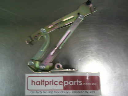 Holden Epica Genuine Left Hand Rear Boot Lid Hinge New Part .