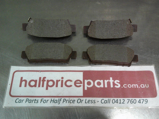 Toyota Avalon XL/XLS Sedan Genuine Rear Disc Brake Pad Set New Part