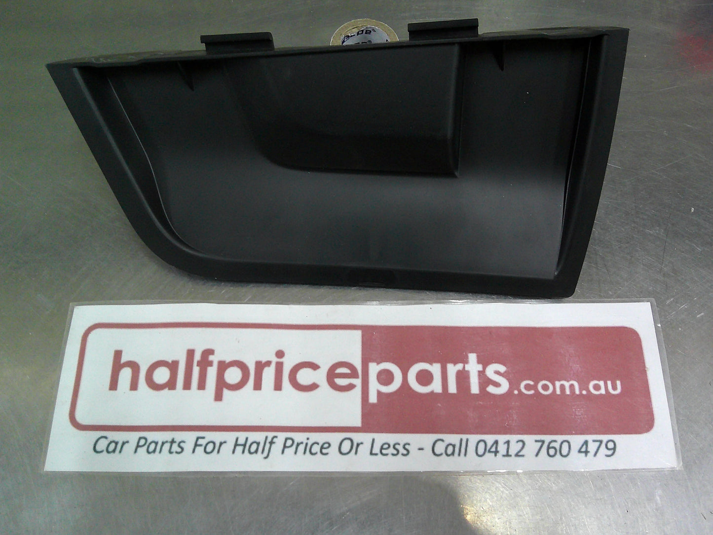 Holden RG Colorado Genuine Left Hand Front Tire Deflector Bumper Trim New Part