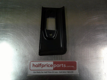 Holden VE Commodore/WM Statesman Genuine Right Hand Front Crossmember Bracket New Part