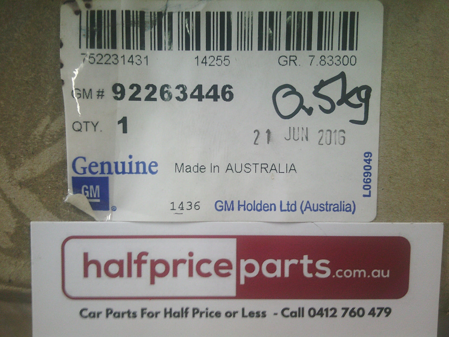Holden VE Commodore Genuine Right Hand Side Front Bumper Bar Bracket - New Part