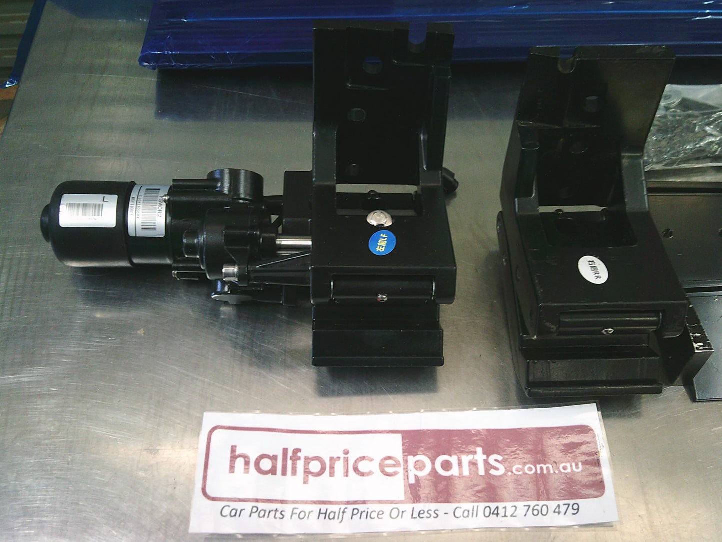 QLD Bull Bars Electric Side Step Kit Suits VW Amarok Dual Cab New Part