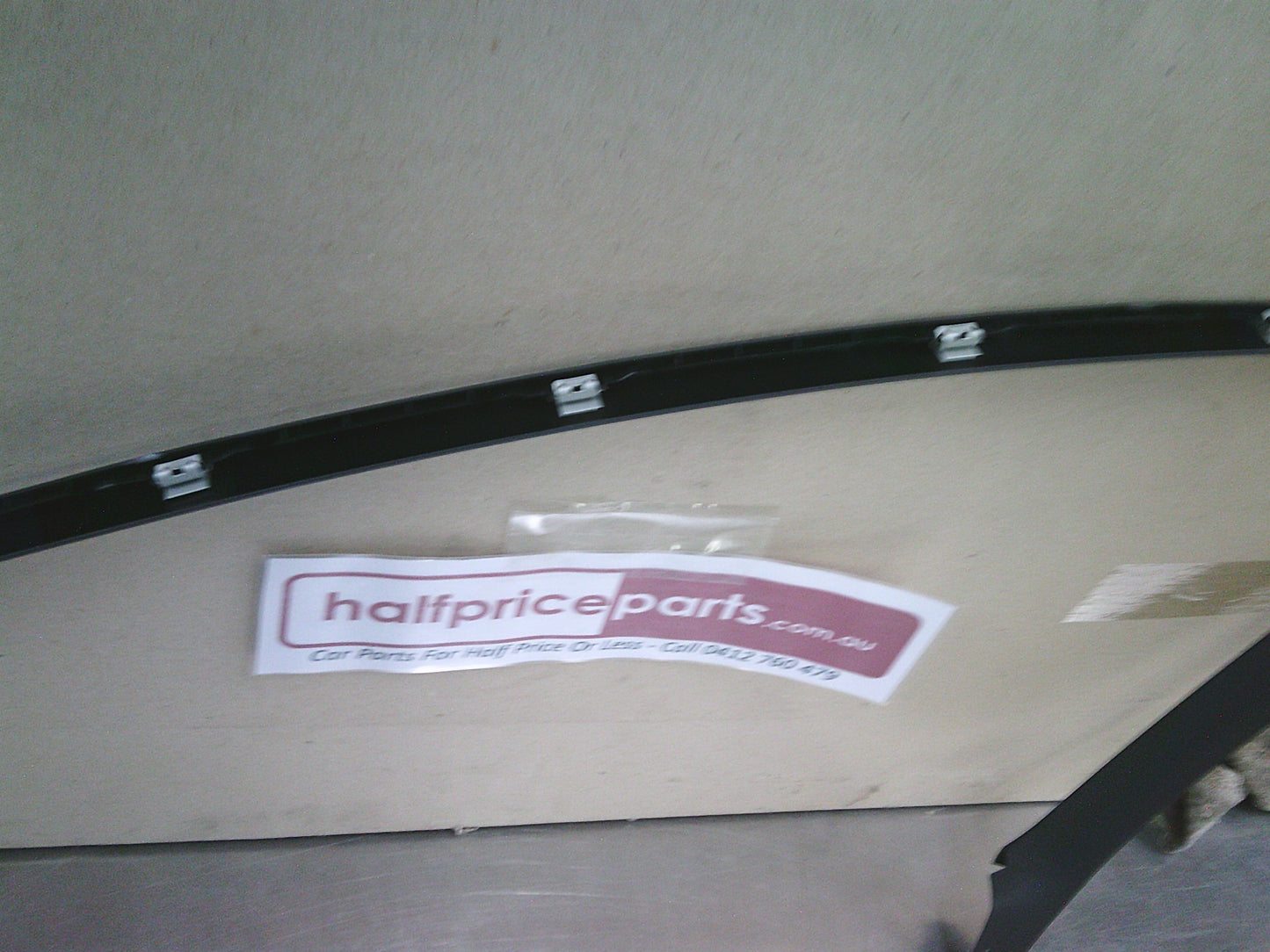 Holden VF Commodore /WM Statesman Genuine Drivers Front Door Window Frame Rubber Reveal New Part