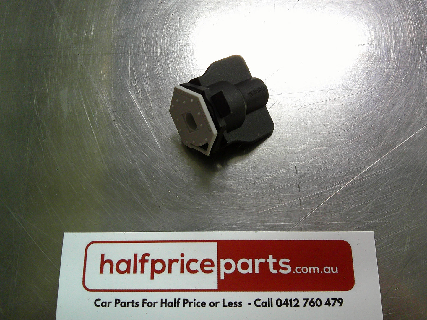 Holden Astra/ Cascada/JH Cruze Genuine Headlight Assembly Retainer New Part